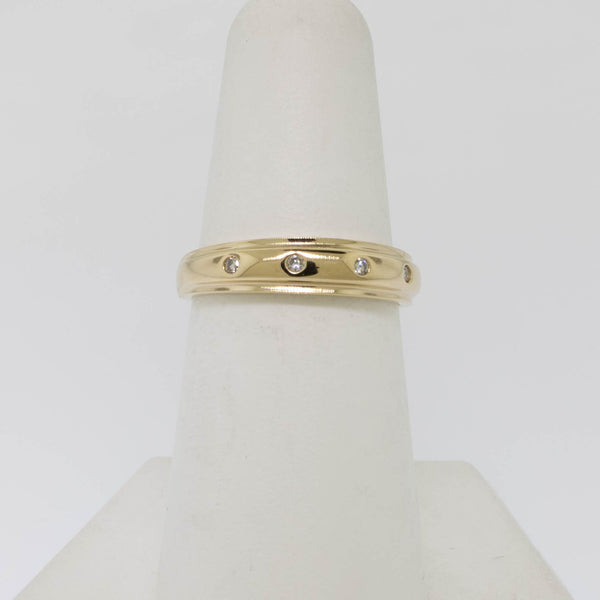 14K Yellow Gold 4 Diamond Ring Flush Set .04cttw Size 6.5 Preowned Jewelry