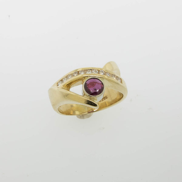 14K Yellow/White Gold Bezel Ruby and Diamond Ring Size 6.5 Preowned Jewelry