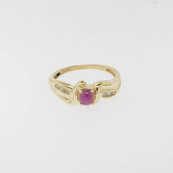 14K Yellow Gold Star Ruby (Chipped) and Diamond Ring Size 6.5 Preowned Jewelry