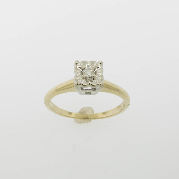 14K Yellow/White Gold Illusion Head Diamond Ring .05ct Size 4.75 Preowned