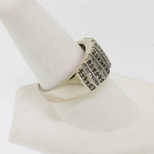 10K White Gold Black and White Diamond Ring Size 9.75 Preowned Jewelry