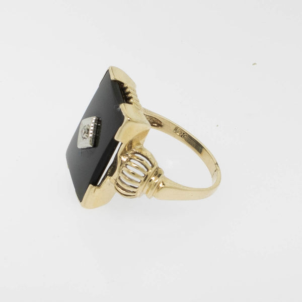 10K Yellow Gold Onyx Diamond (.02ct) Ring Size 5.5 Preowned Jewelry