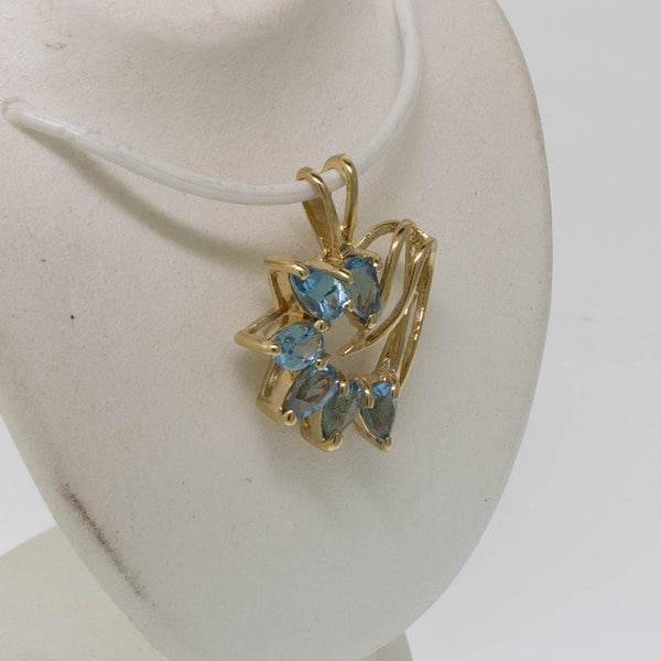 Preowned 14K Yellow Gold Heart-Shaped Blue Topaz Pendant