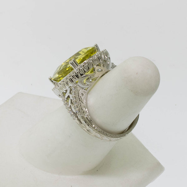 Pre-Owned 14K White Gold Lemon Quartz & Diamond Ring 11CT, Size 6-3/8, 6 DWT