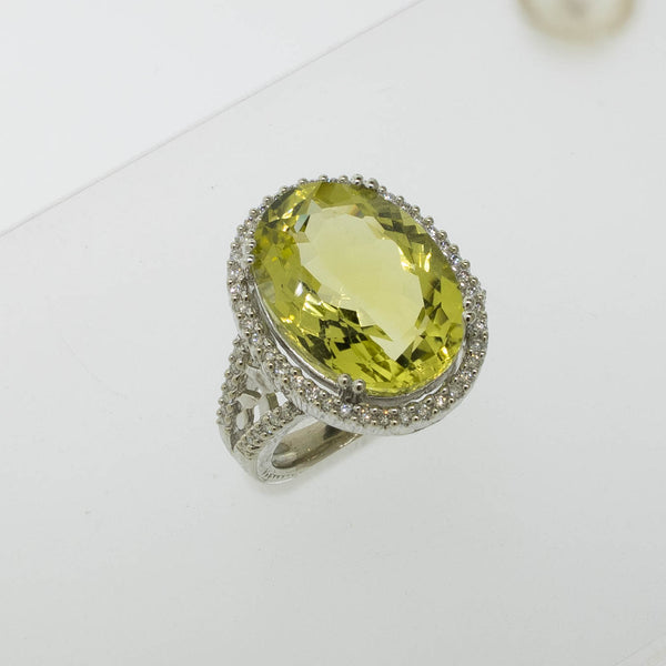 Pre-Owned 14K White Gold Lemon Quartz & Diamond Ring 11CT, Size 6-3/8, 6 DWT