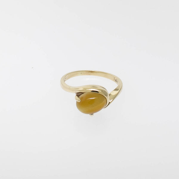 Pre-Owned 10K Yellow Gold Honey Tiger's Eye Ring 7x9mm Cabochon, Size 6, 1.5 DWT