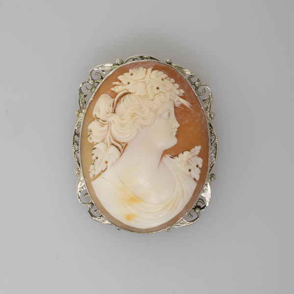 Pre-Owned 14K White Gold Shell Cameo Pin/Pendant with Filigree Frame