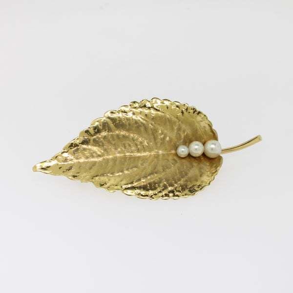 14K Yellow Gold Leaf Pin with 3 Half Drilled Cultured Pearls Preowned Jewelry